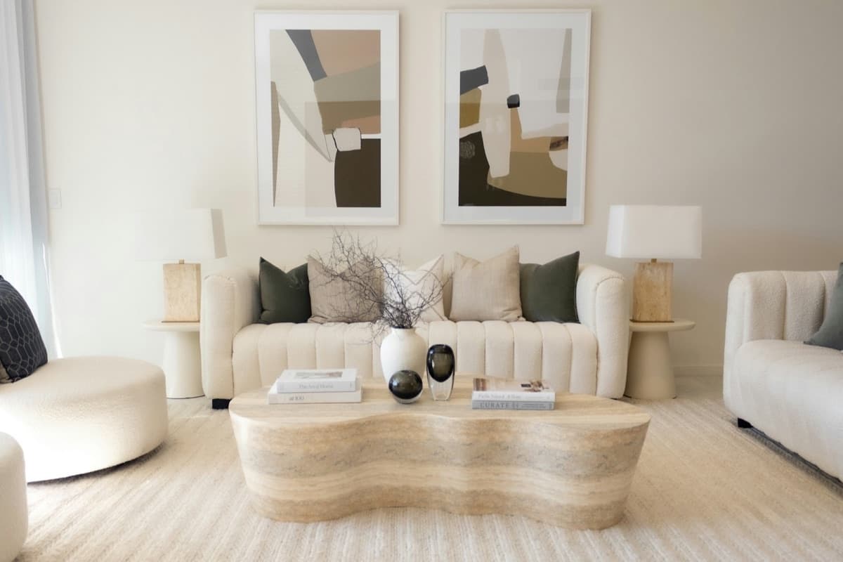 Transitional style interior